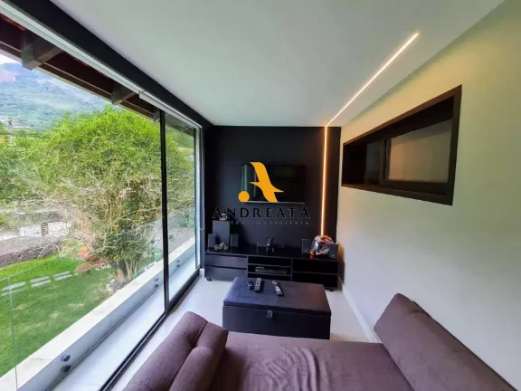 Imagem Jardins do Itanhanga - Mansão com 583 m² com uma vista privilegiada.