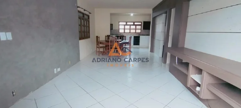 Imagem ALUGUEL Anual de Casa Semi-mobiliado com 3 dormitórios em Bairro Gravatá-Navegantes-SC