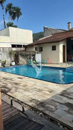 Imagem Casa Térrea à Venda em Condomínio no Horto Florestal - Ubatuba/SP.