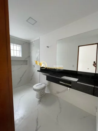 Imagem CASA À VENDA MODERNA E CHARMOSA-RECÉM CONSTRUÍDA COM VISTA PARA A NATUREZA EM CONDOMÍNIO FECHADO EM UBATUBA-SP
