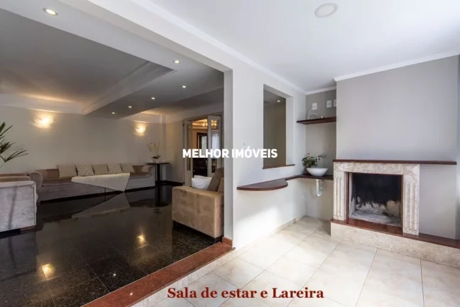 Imagem Apartamento à venda na Quadra mar com 5 Suítes sendo 2 máster localizado no centro de Balneário Camboriú