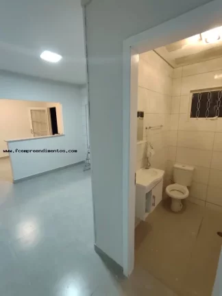 Imagem Casa para Locação em Limeira, JARDIM OURO VERDE, 2 dormitórios, 1 banheiro, 1 vaga