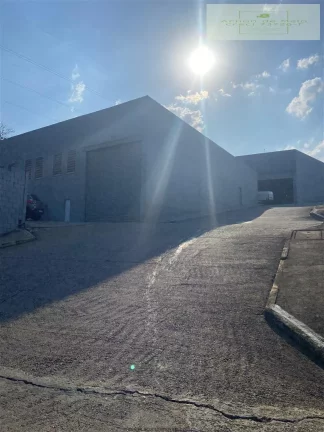Imagem Galpões para locação em Santana de Parnaiba no bairro Jardim São Luís