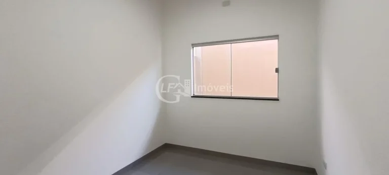 Imagem Imperdível casa à venda em Campo Grande-MS, Vila Palmira: 3 quartos, 1 suíte, 2 salas, 2 banheiros, 2 vagas, 107m²!