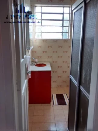 Imagem CASA TÉRREA NO CENTRO DE COTIA, EM TERRENO 320m² AO LADO DE COMÉRCIO