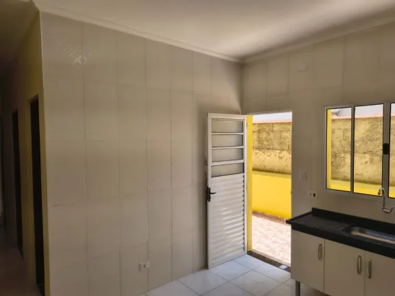 Imagem Casa para Venda em Itanhaém, Gaivota (Praia), 2 dormitórios, 1 suíte, 2 banheiros, 2 vagas
