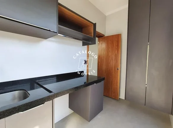 Imagem Casa em Condomínio a Venda no bairro Residencial e Empresarial Alphaville - Ribeirão Preto, SP