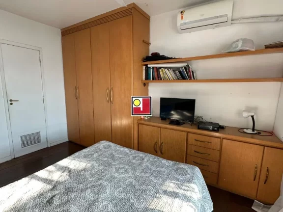 Imagem Vendo 4Q no melhor prédio de Alfabarra, 220m², na praia da Barra, alto, ônibus, clube, piscinas, pier, tenis, squash, skate, sinuca, futebol, churrasq