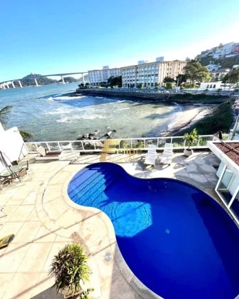Imagem Luxuosa Mansão na Ilha do Boi.