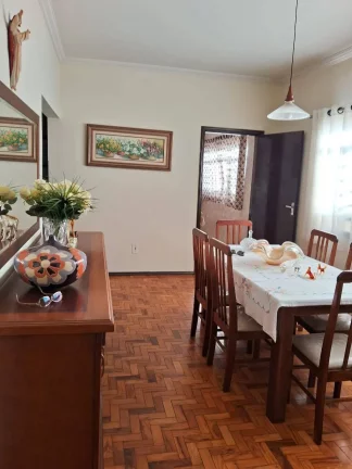 Imagem VENDE-SE ÓTIMA CASA 03 DORMITORIOS SENDO UM SUITE ARAÇATUBA SP