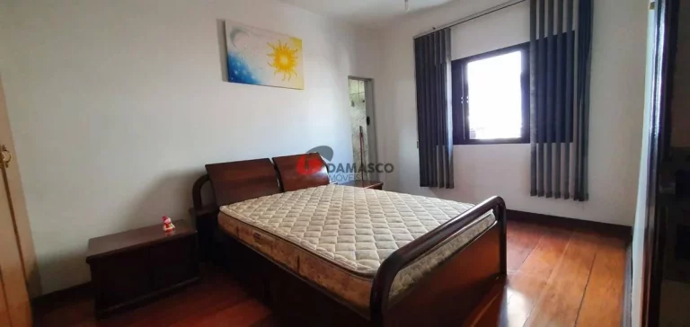 Imagem Sobrado para venda com 4 Quartos, 2 Suites, 2 Vagas, 253M², Fundação, São Caetano do Sul - SP