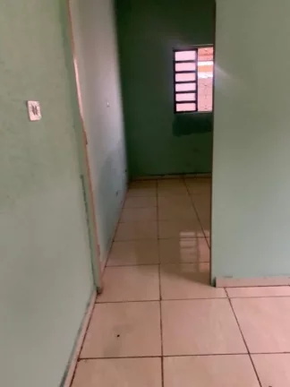 Imagem Casa com 1 dormitório à venda, 200 m² por R$ 360.000,00 - Cidade Miguel Badra - Suzano/SP
