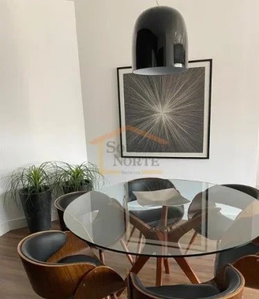 Imagem Apartamento amplo e confortável com 116m², em prédio com apenas 2 unidades por andar. Sala espaç...
