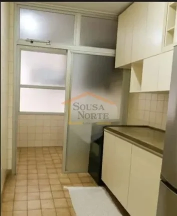 Imagem Apartamento com 98 m² de área útil, distribuído em 3 dormitórios com armários, sendo 1 suíte,...