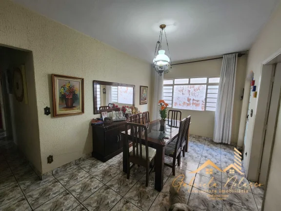 Imagem Casa no centro da cidade de Mogi Mirim