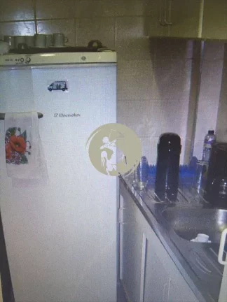 Imagem OPORTUNIDADE!!! SALA COMERCIAL GRANDE JA DIVIDIDA, NA AVENIDA ANA COSTA LOCALIZADA NA AVENIDA MAIS M...