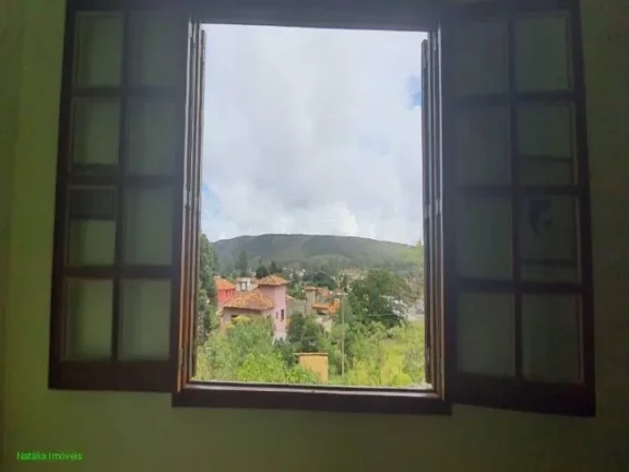 Imagem Linda casa, construção ecológica, com aquecimento solar.
Construção com menos de 10 anos.
área...
