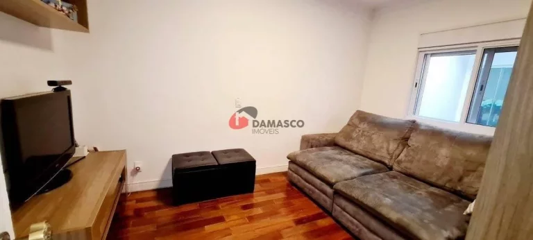 Imagem Casa para locação 3 Quartos, 3 Suítes, 6 Vagas, 326 m², Campestre, Santo André - SP