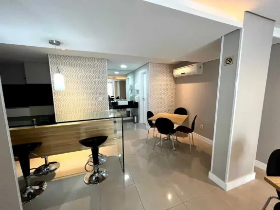 Imagem Apartamento com 3 dormitórios sendo 1 suíte e 1 vaga de garagem em Joinville/SC