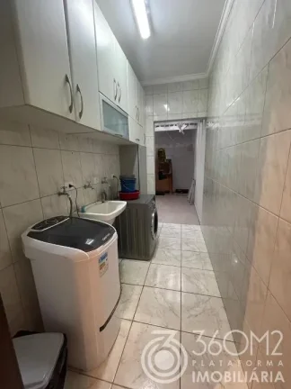 Imagem Sobrado para Venda em Santo André / SP no bairro Vila Camilópolis