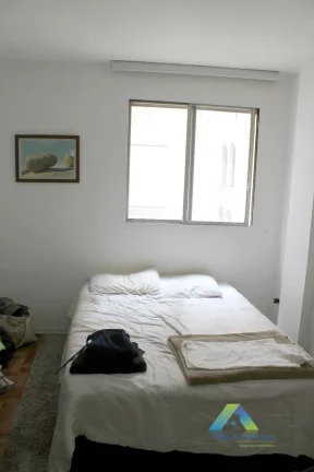 Imagem Amplo apartamento com 80m² em localização privilegia no Bairro Cerqueira Cesar a 1km da Estação Metrô Consolação.