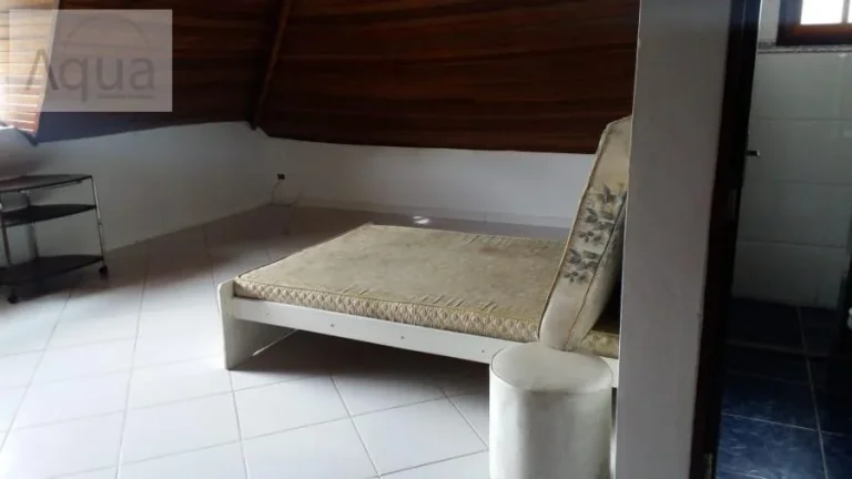 Imagem Casa para Venda em Peruíbe, Jardim Icaraíba, 4 dormitórios, 2 suítes, 1 banheiro, 2 vagas