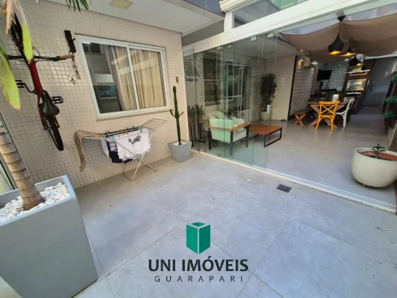 Imagem Apartamento de design elegante no Centro de Guarapari com 3 quartos, suite, área gourmet e 2 vagas de garagem