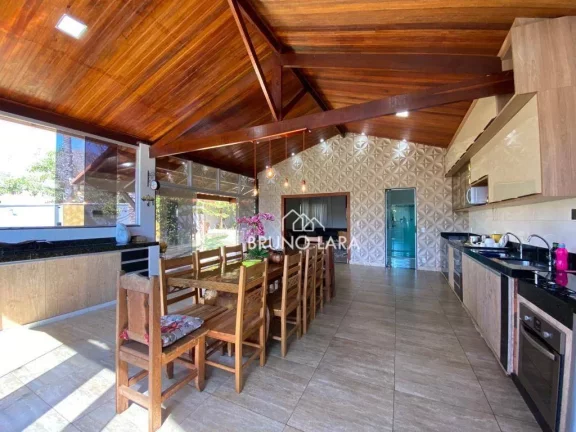 Imagem Sítio com 5 dormitórios à venda, 1870 m² por R$ 1.600.000,00 - Vivendas Santa Mônica - Igarapé/MG