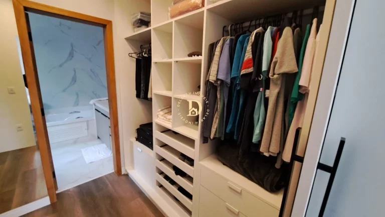Imagem Casa em Condomínio - Altos da Serra VI - 4 Suítes - 269,96m²