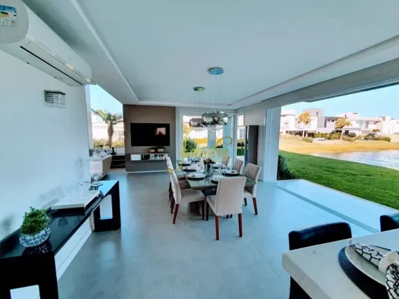 Imagem BEIRA DE LAGO, VISTA PANORÂMICA com 05 suites