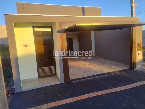 Casa no Jardim Mônaco em Arapongas, 3 dormitórios (1 suíte), sala, cozinha, banheiro social, 2 vagas de garagem e 88m² de área útil