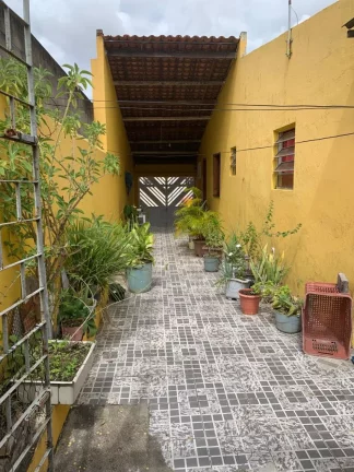 Imagem Casa no Marcos Freire 1 - 2 Quartos, Suíte, 180m², Oeste - Confira!