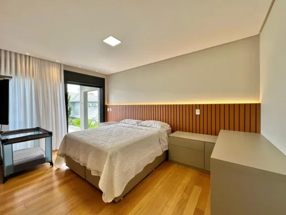 Imagem Casa em Condominio 5 Dormitórios - Bairro xangri-la