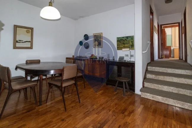 Imagem Casa à venda em São Paulo - Jardim Novo Mundo: 5 quartos, 1 suíte, 2 salas, 5 banheiros, 2 vagas, 300m².