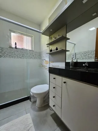 Imagem Casa em Condomínio para Venda em Teresópolis / RJ no bairro Vargem Grande