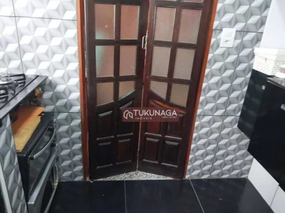 Imagem Apartamento com 2 quartos à venda, 47 m² por R$ 260.000 - Jardim Flor da Montanha - Guarulhos/SP