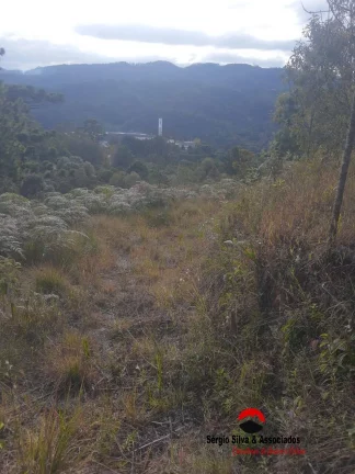 Terreno a venda na Região da Minalba Campos do Jordão-SP.