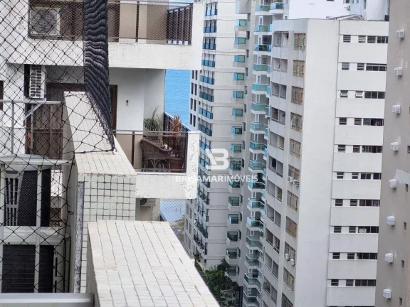 Imagem PITANGUEIRAS- NA SEGUNDA QUADRA DO MAR , MARAVILHOSA ÁREA DE LAZER , GARAGEM DEMARCADA NO PRÉDIO.