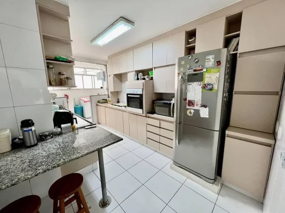 Imagem Apartamento com 4 Quartos à Venda, 240 m² em Leblon - Rio De Janeiro