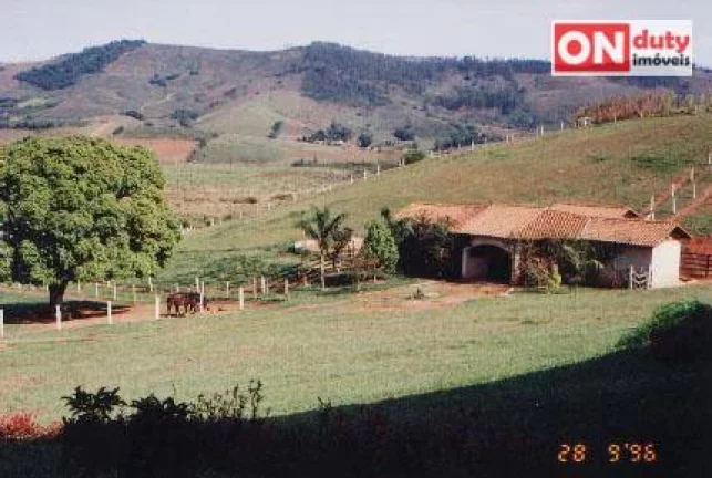 Imagem Sítio à venda, 111000 m² por R$ 9.000.000,00 - da Serra de Cima - Serra Negra/SP