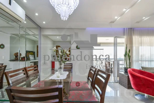 Imagem Apartamento diferenciado, ideal para casal sem filhos com 1 suíte ampliada e 2 vagas, 128m2