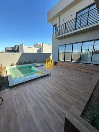 Imagem O sobrado possui 

- 4 suítes plenas, a suite master com closet, banheira e varanda estendida, com ...