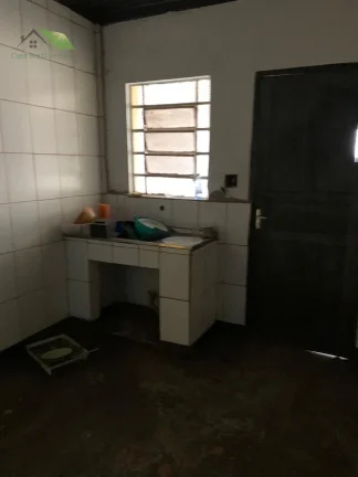 Imagem Terreno com 1 quarto, 201,00m2, à venda em Mogi das Cruzes, Vila Mogilar