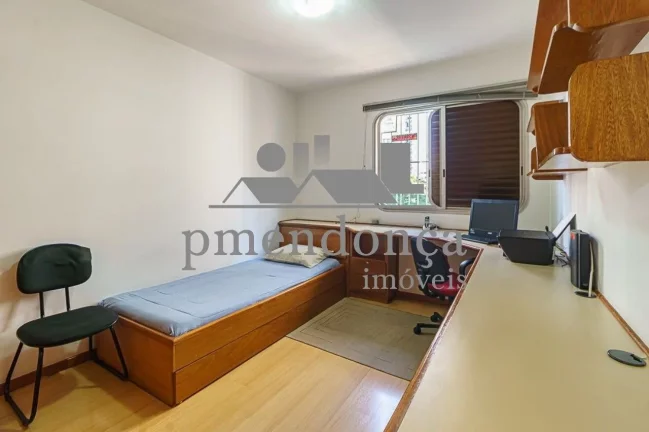Imagem Apartamento em Perdizes com 127m², 3 quartos (1 suíte) e 2 vagas fixas.