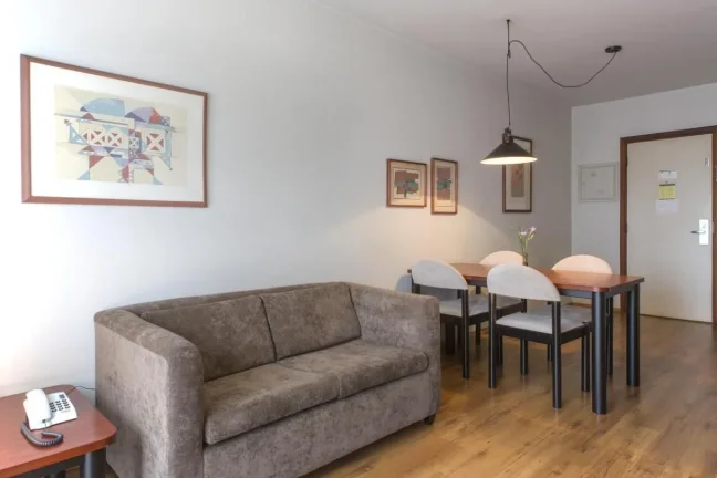 Imagem Flat disponível para venda no Saint Moritz Flat Service, com 48m², 1 dormitório e 1 vaga de garagem