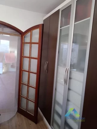 Imagem Casa em Condomínio Fechado com 3 Dormitórios e 4 Vagas em VIla das Mercês/SP!