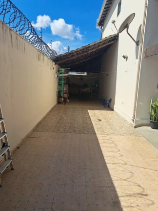 Imagem Residência à venda em Contagem-MG: 2 quartos, 2 banheiros, 2 vagas, 115,54 m² no Vale das Amendoeiras.