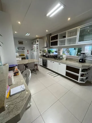 Imagem Casa à venda no bairro Jabotiana | 3/4, Área de Lazer, 4 vagas de garagem | Confira!