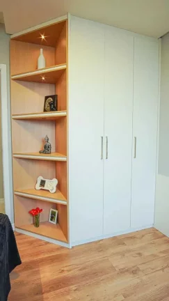 Imagem Apartamento com 3 dormitórios sendo 1 suíte e 2 vagas de garagem no Bairro São João em Itajaí