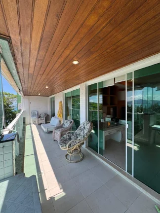 Apartamento pé na areia Canasvieiras
